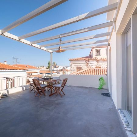 The Roof - Flat Sea View In Aegina Town Appartement Buitenkant foto
