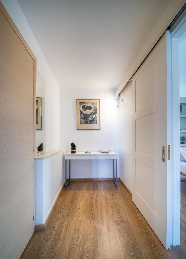 The Roof - Flat Sea View In Aegina Town Appartement Buitenkant foto